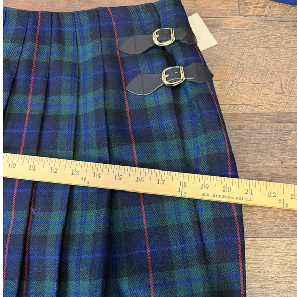 CARROLL REED Wool Plaid Pleated Skirt Size 10 Gold Buckle Detail - Picture 12 of 13